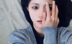 jia lissa on the sofa